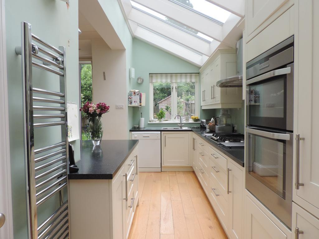 Light And Airy Tooting Bec Ferienhaus